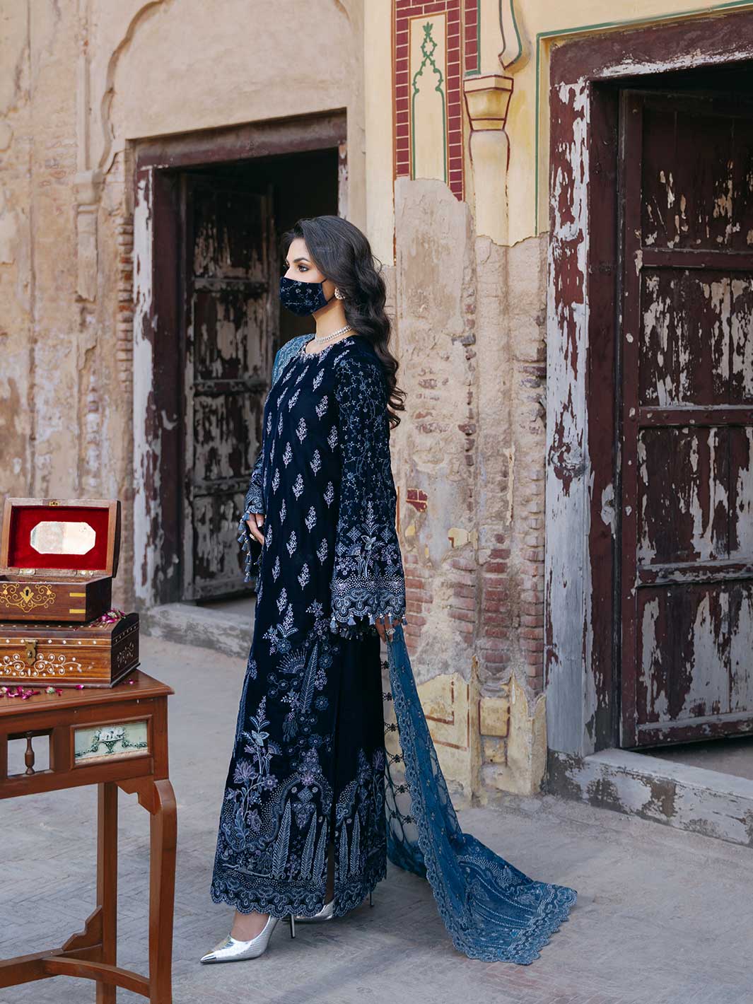 Flossie | Siara Velvet Formals | V-105 - A - Ladies Clothes - Maria Faisal