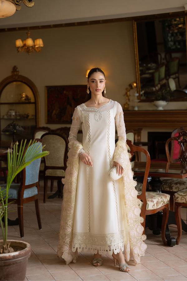 Mysie by Tahira | Eid Festive 25 | Vaneesia by Maria Faisal - Registered Vendor of : Mysie by Tahira - type : Ladies Clothes - 100% original wedding dresses