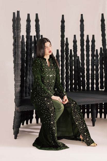 Vanya | Velvet Muse | KV-62 - Formal Dress - available at Maria Faisal in UK and USA.