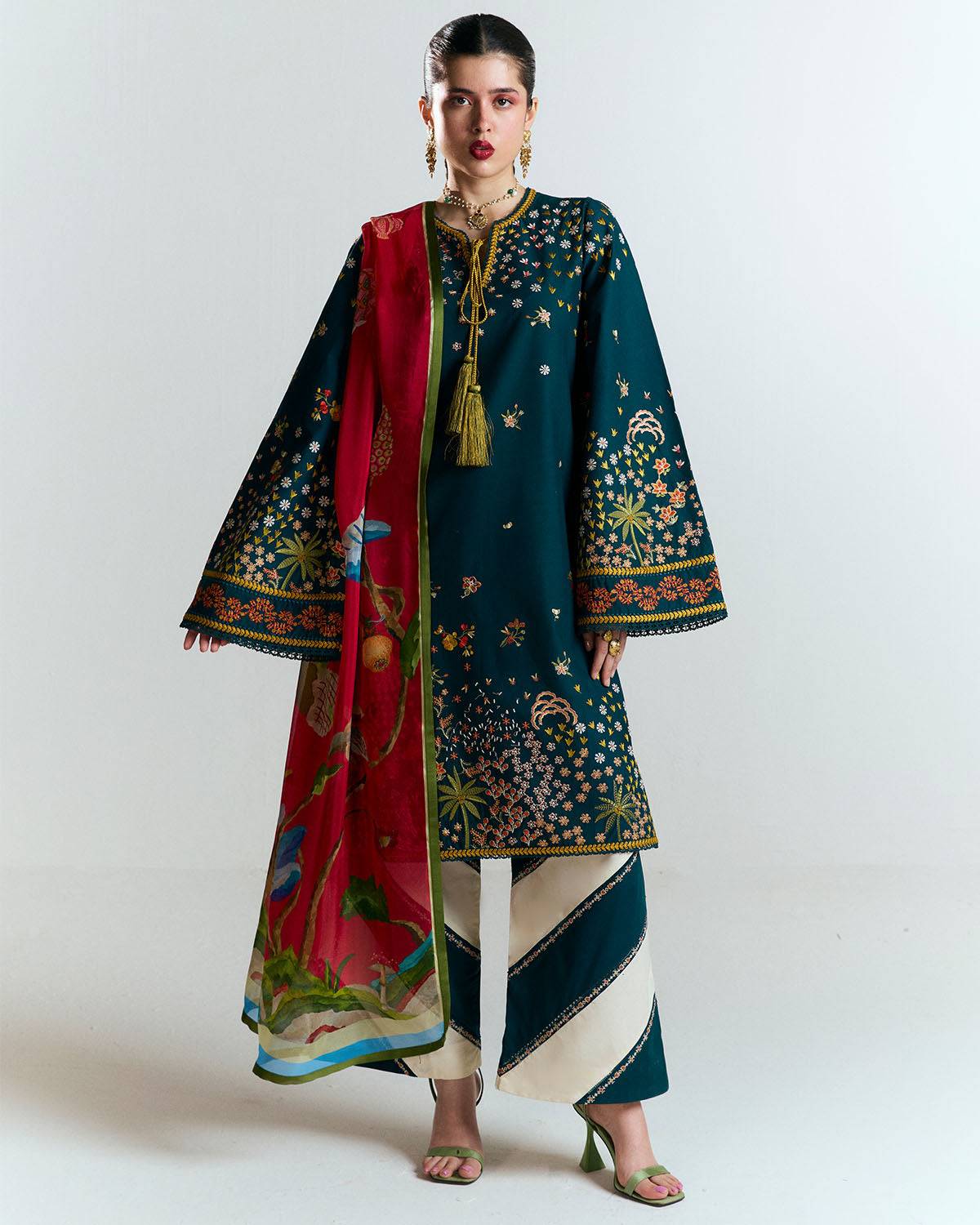 Jugnu | SS 25 | Anara by Maria Faisal - Registered Vendor of : Jugnu - type : - 100% original wedding dresses