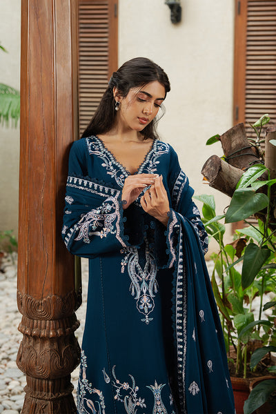 Niora – authentic Pakistani dress from the October Winter Pret 25 collection for women in the UK
