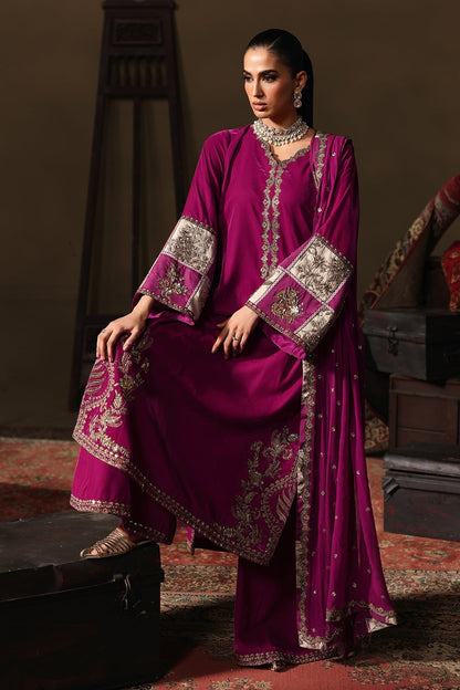 CVT5-08 – authentic Pakistani dress from the Signora Velvet 25 collection for women in the UK