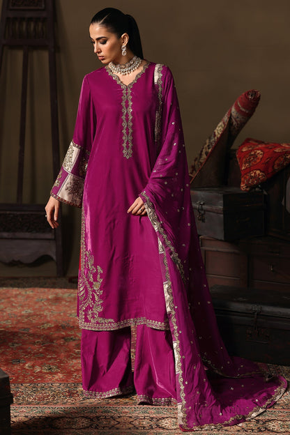 CVT5-08 – authentic Pakistani dress from the Signora Velvet 25 collection for women in the UK