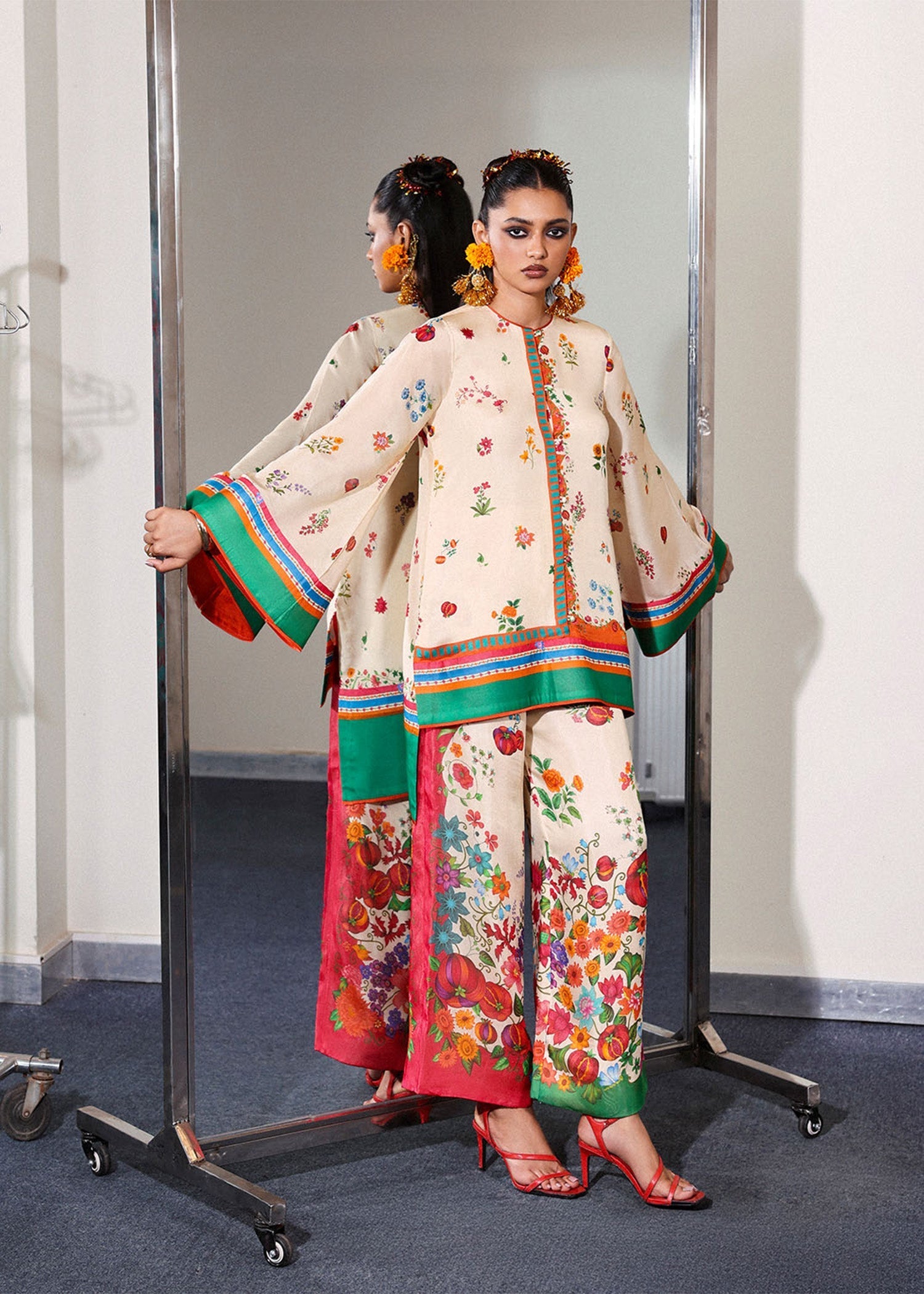 Hussain Rehar | Pay Day | Coraline - Ladies Clothes - Maria Faisal