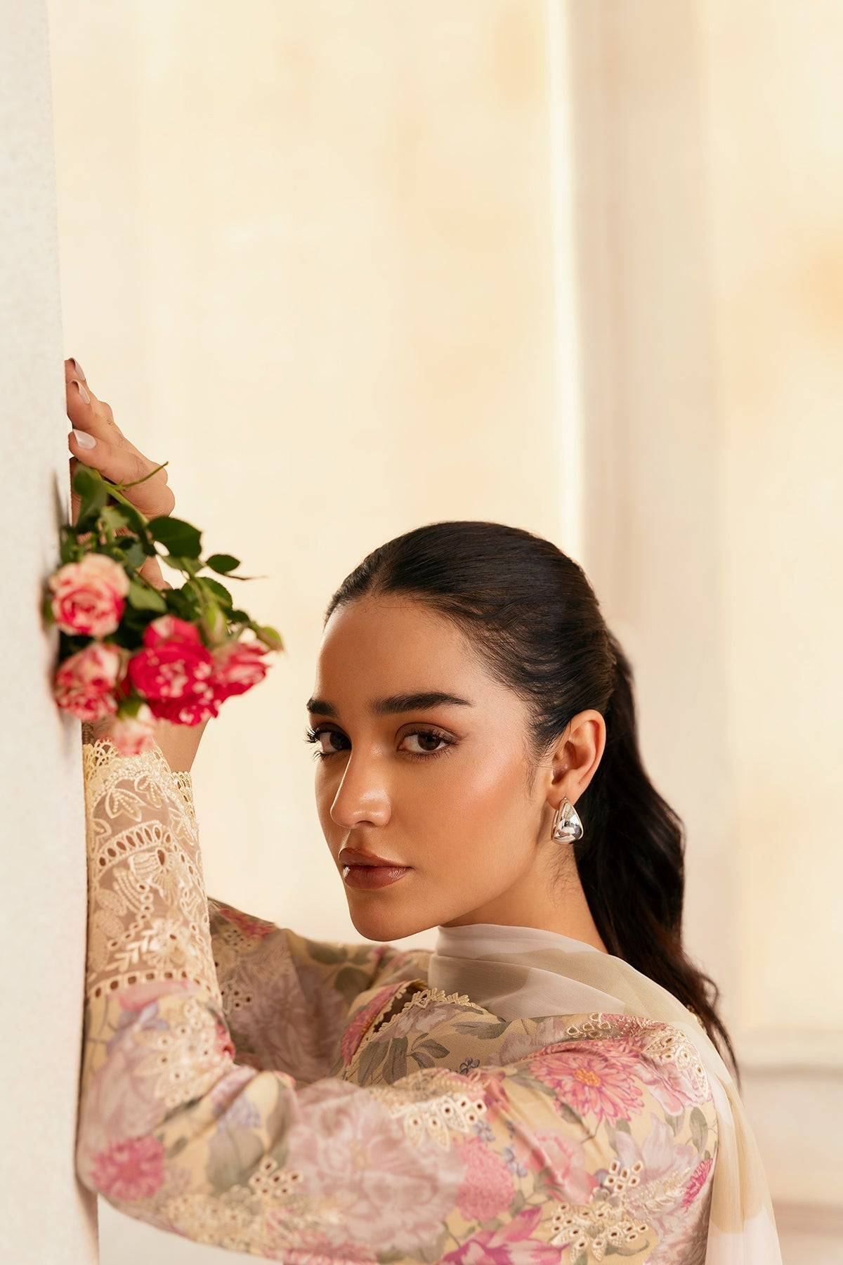 Afrozeh | Day Break | Glow Streaked by Maria Faisal - Registered Vendor of : Afrozeh - type : Ladies Clothes - 100% original wedding dresses