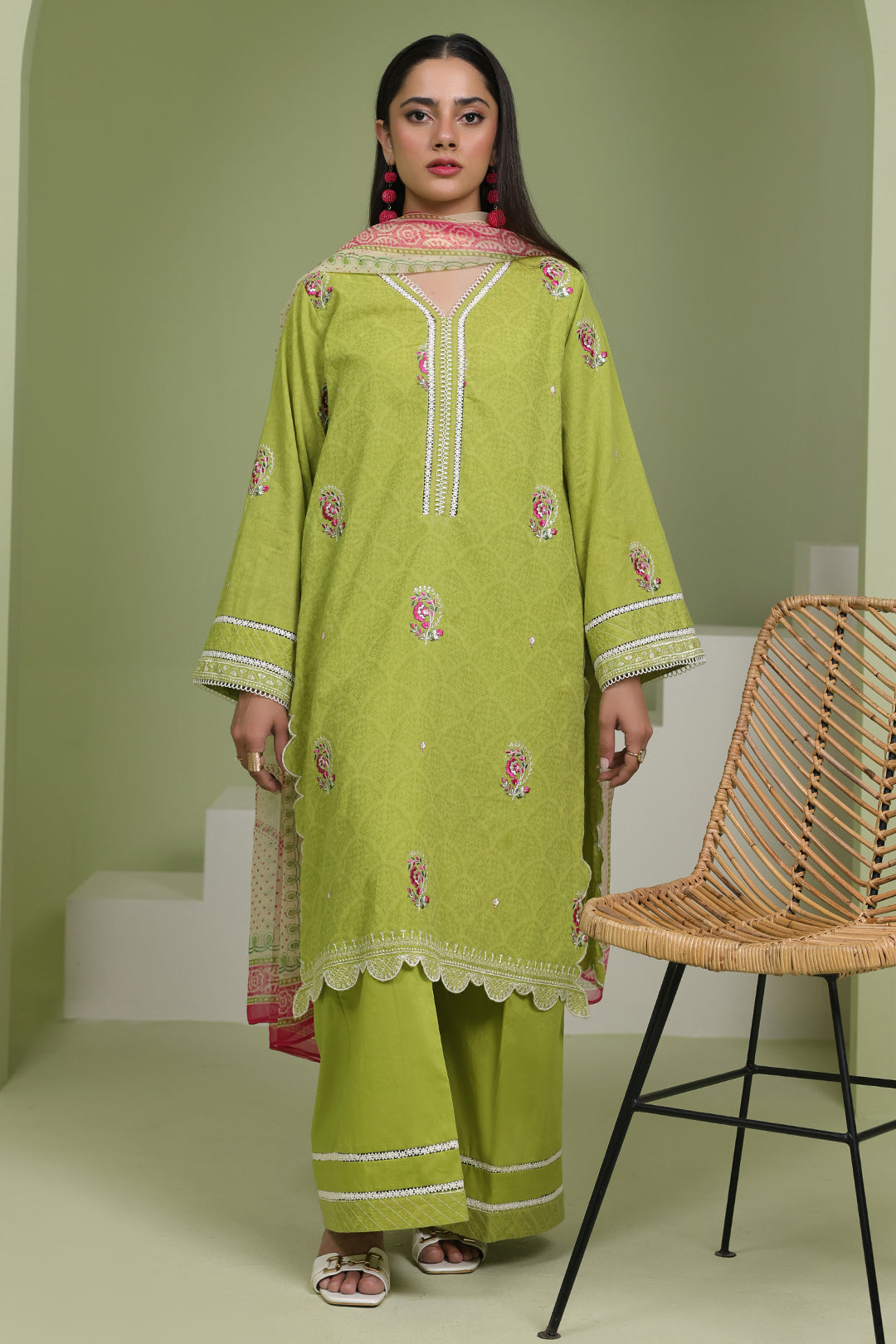Zellbury | Unstitched 3 Piece Lawn | Embroidered Shirt Shalwar Dupatta - 1462 - Designer Dress with Intricate embroidery and embellishments. Shop elegent wedding dress at Maria Faisal.