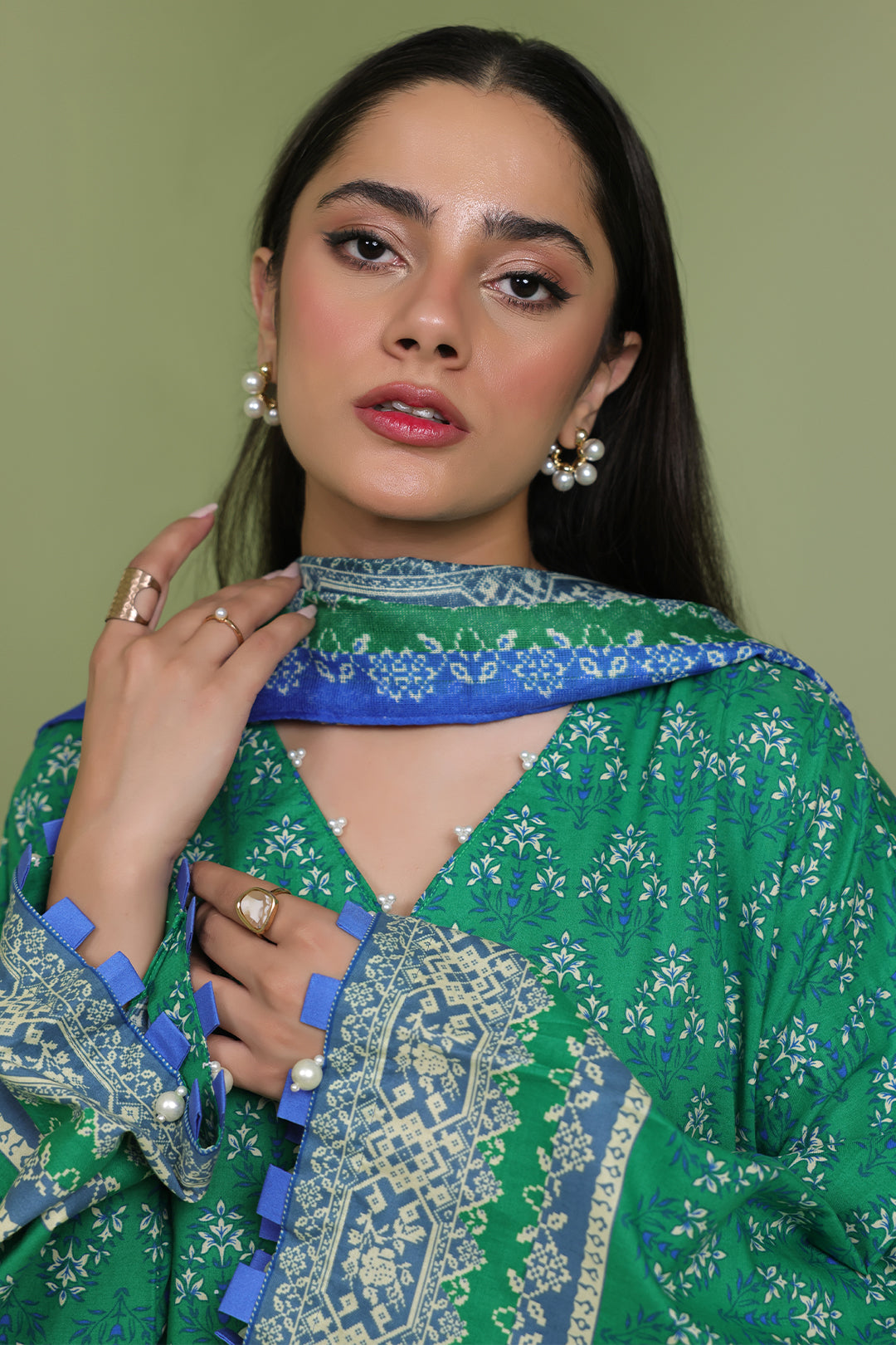 Zellbury | Unstitched 3 Piece Lawn | Shirt Shalwar Dupatta - 1697 - Designer Dress with Intricate embroidery and embellishments. Shop elegent wedding dress at Maria Faisal.