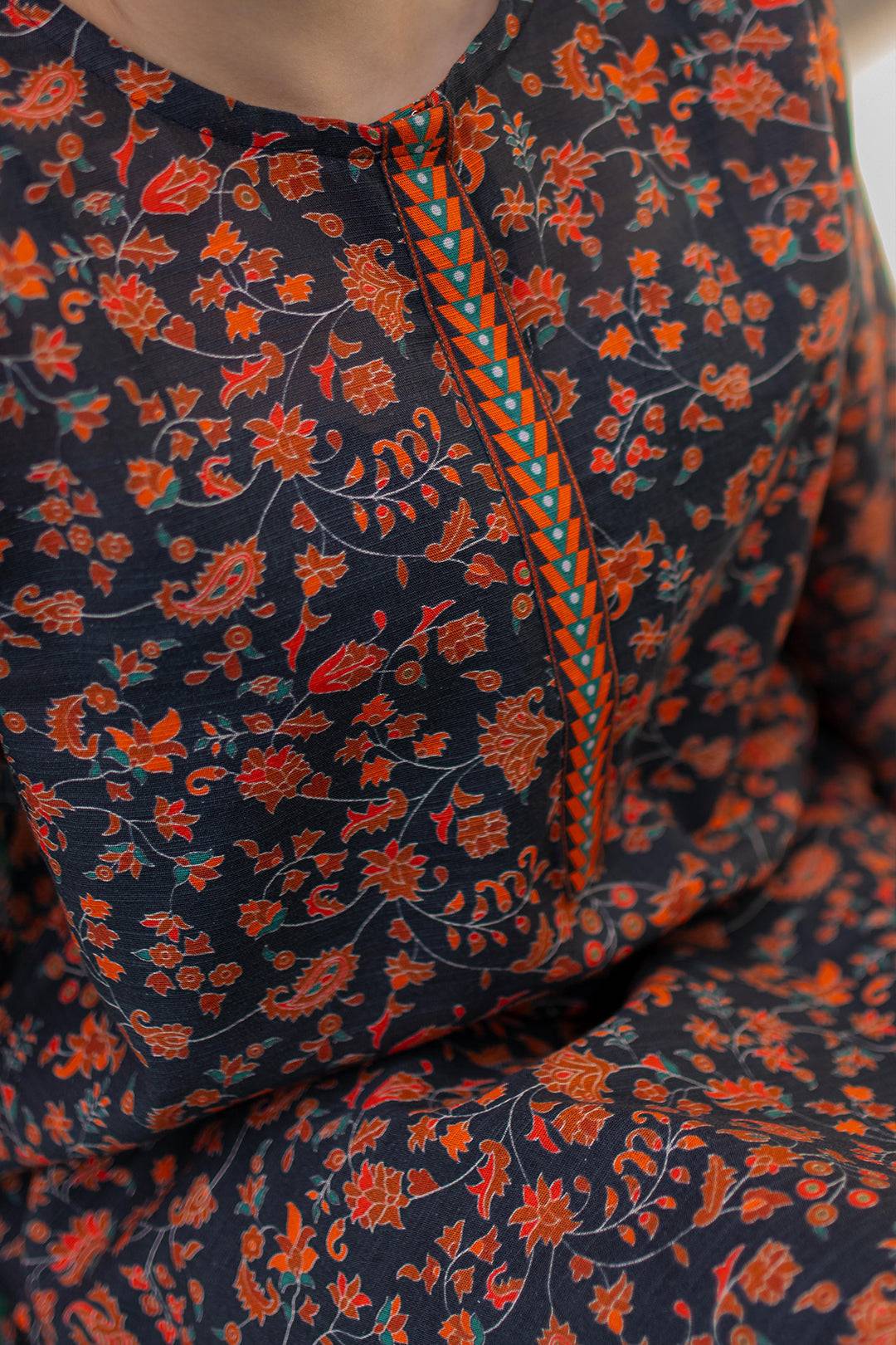 Zellbury | Winter Pret | Kurta - 3043 by Maria Faisal - Registered Vendor of : Zellbury Women - type : Essential Pret - 100% original wedding dresses