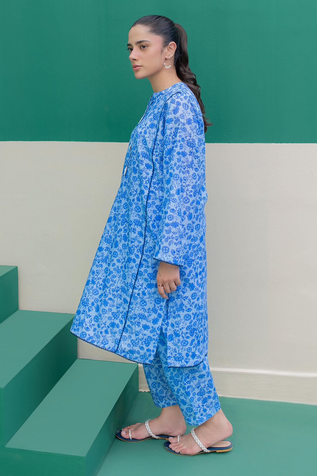 Zellbury | Winter Pret | Kurta Trouser - 3062 - Designer Dress with Intricate embroidery and embellishments. Shop elegent wedding dress at Maria Faisal.