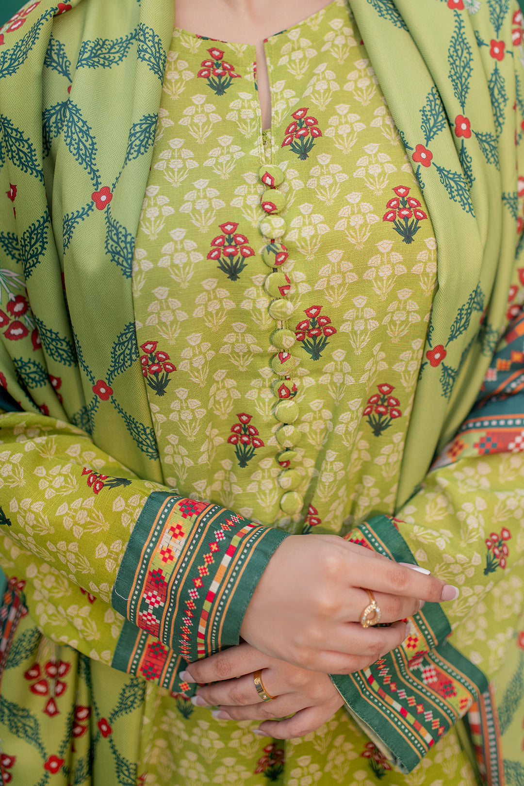 Zellbury | Winter Pret | Kurta Shawl Trouser - 2943 - Designer Dress with Intricate embroidery and embellishments. Shop elegent wedding dress at Maria Faisal.