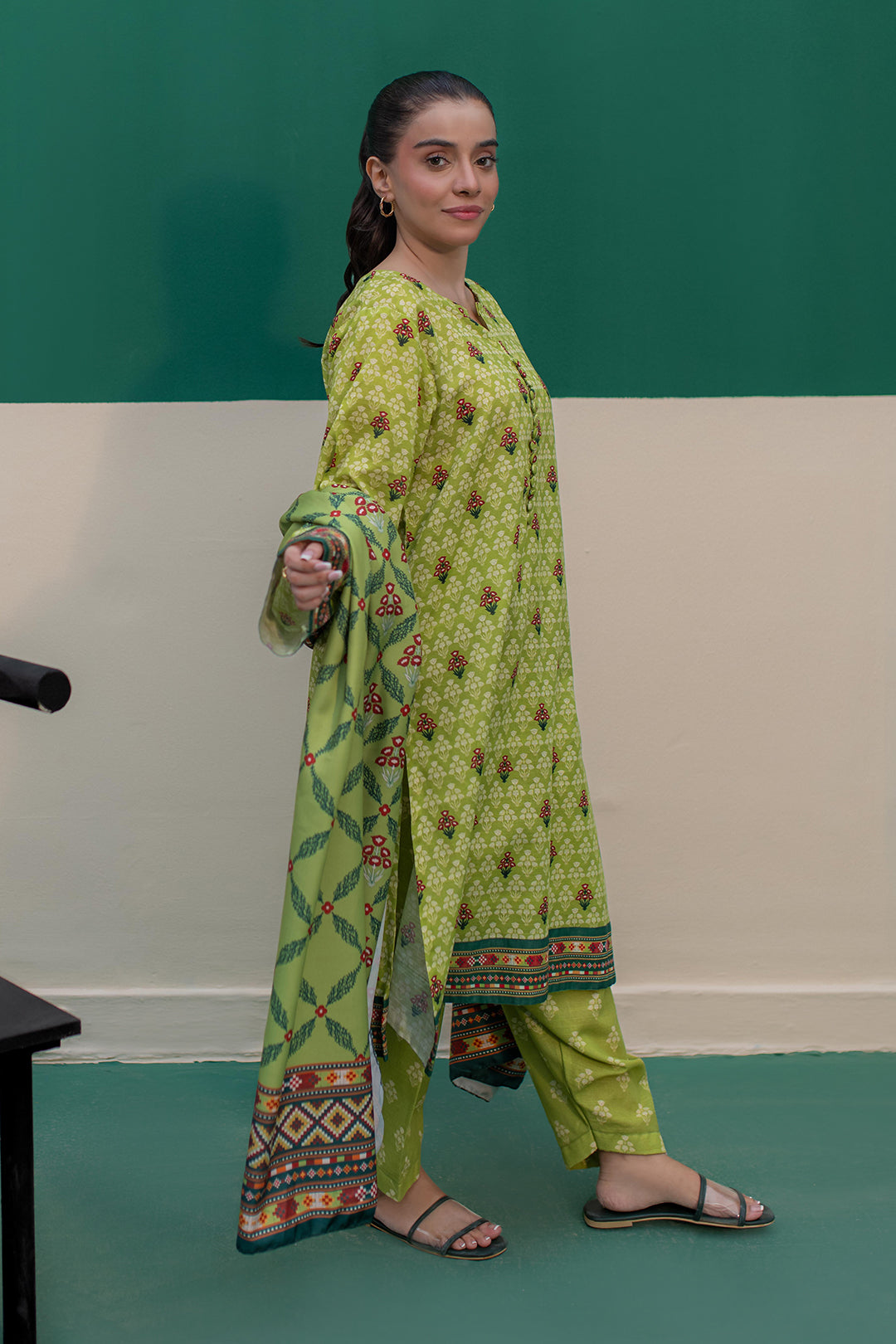 Zellbury | Winter Pret | Kurta Shawl Trouser - 2943 - Designer Dress with Intricate embroidery and embellishments. Shop elegent wedding dress at Maria Faisal.