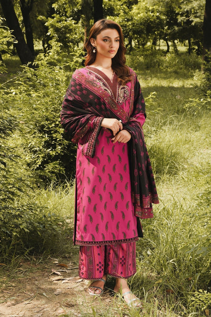 Xenia Formals | Autumn Refresh | CERVIA - is Dark Pink dress from Xenia Formals - Ladies Clothes - Maria Faisal