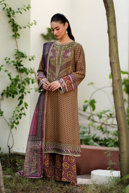 Xenia Formals | Autumn Refresh | IREEN - is Thistle Green dress from Xenia Formals - Ladies Clothes - Maria Faisal