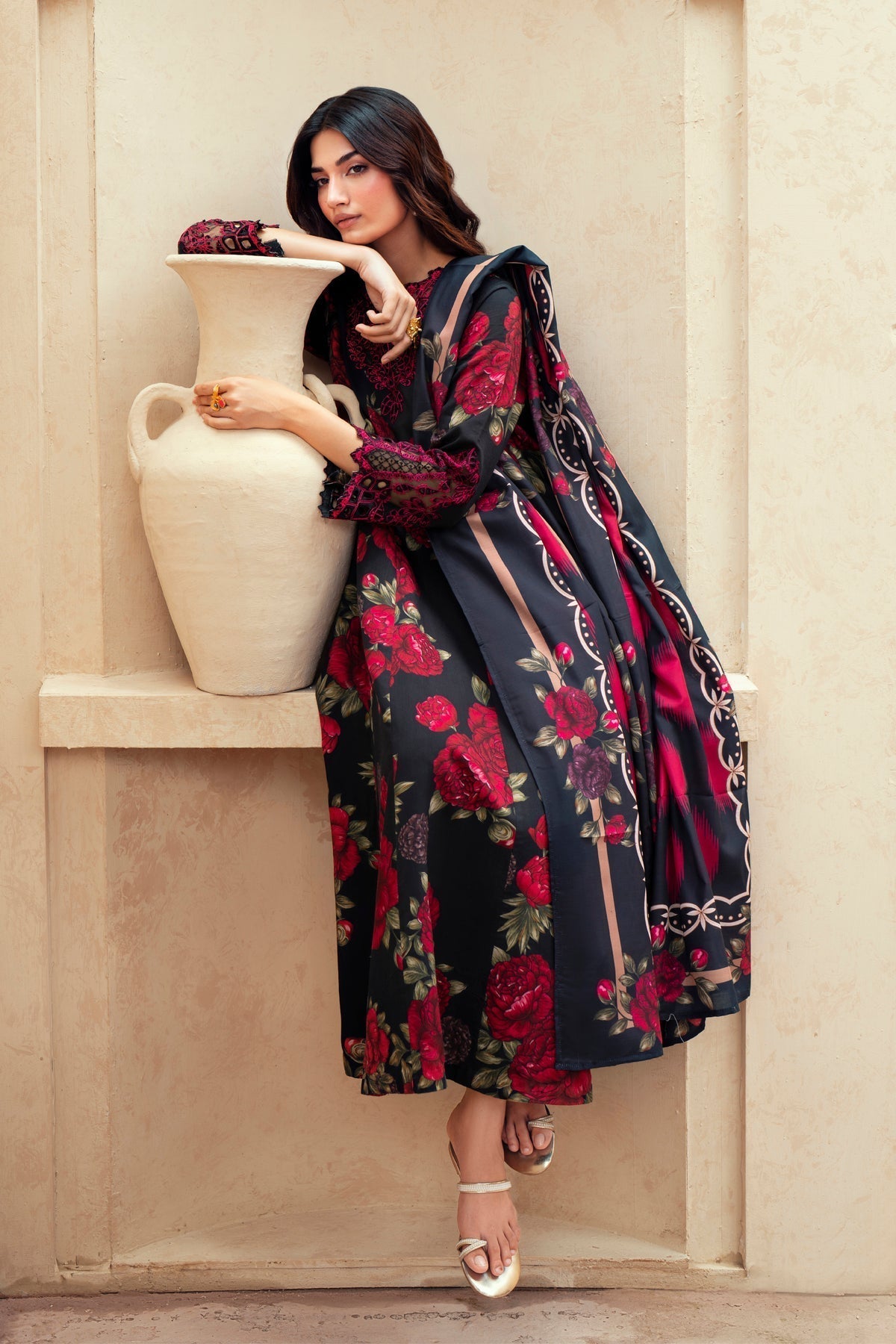 Xenia Formals | Autumn Refresh | RAVENNA - is Black dress from Xenia Formals - Ladies Clothes - Maria Faisal