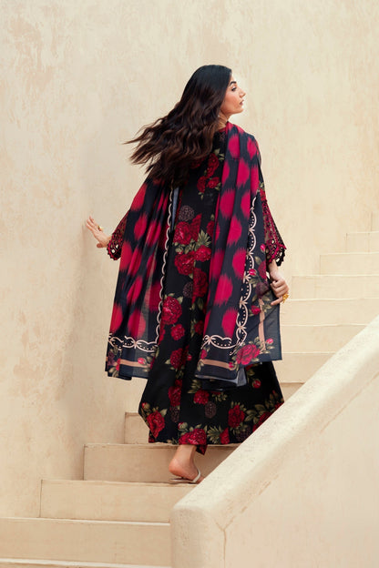 Xenia Formals | Autumn Refresh | RAVENNA - is Black dress from Xenia Formals - Ladies Clothes - Maria Faisal