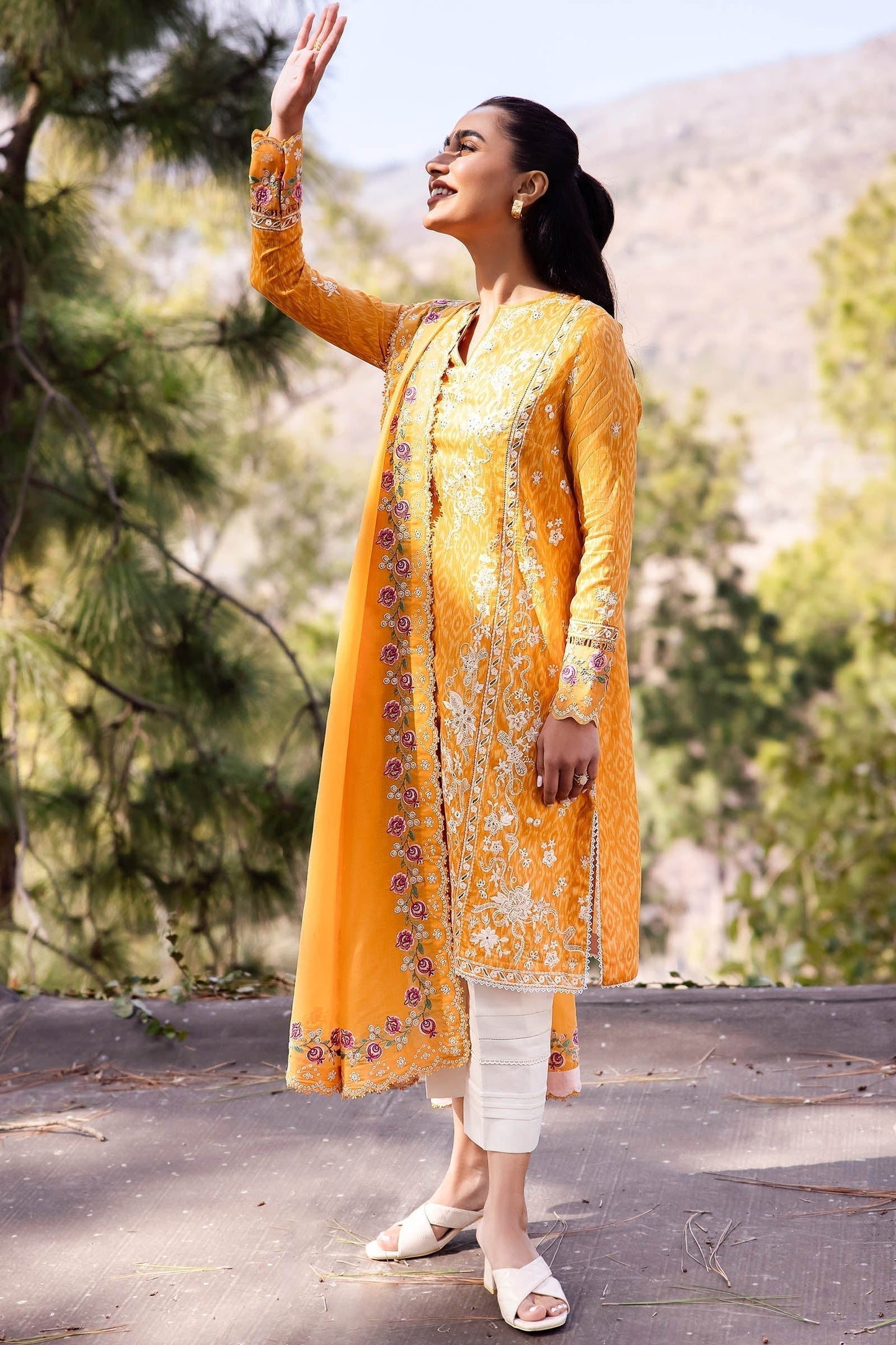Zaha | Lawn 24 | NARINA (ZL24-15 A) - Ladies Clothes - Maria Faisal
