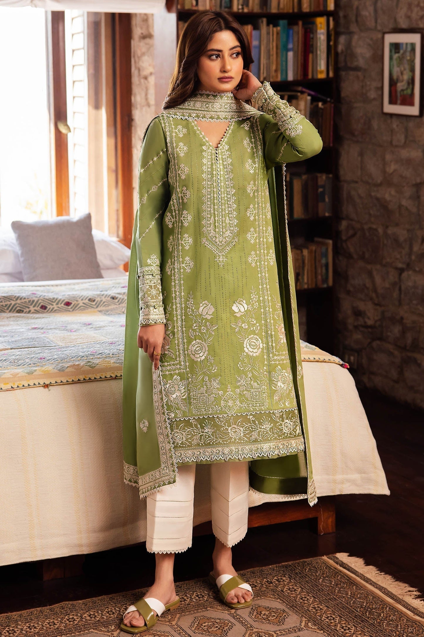 Zaha | Lawn 24 | ZEL (ZL24-08 A) - Ladies Clothes - Maria Faisal