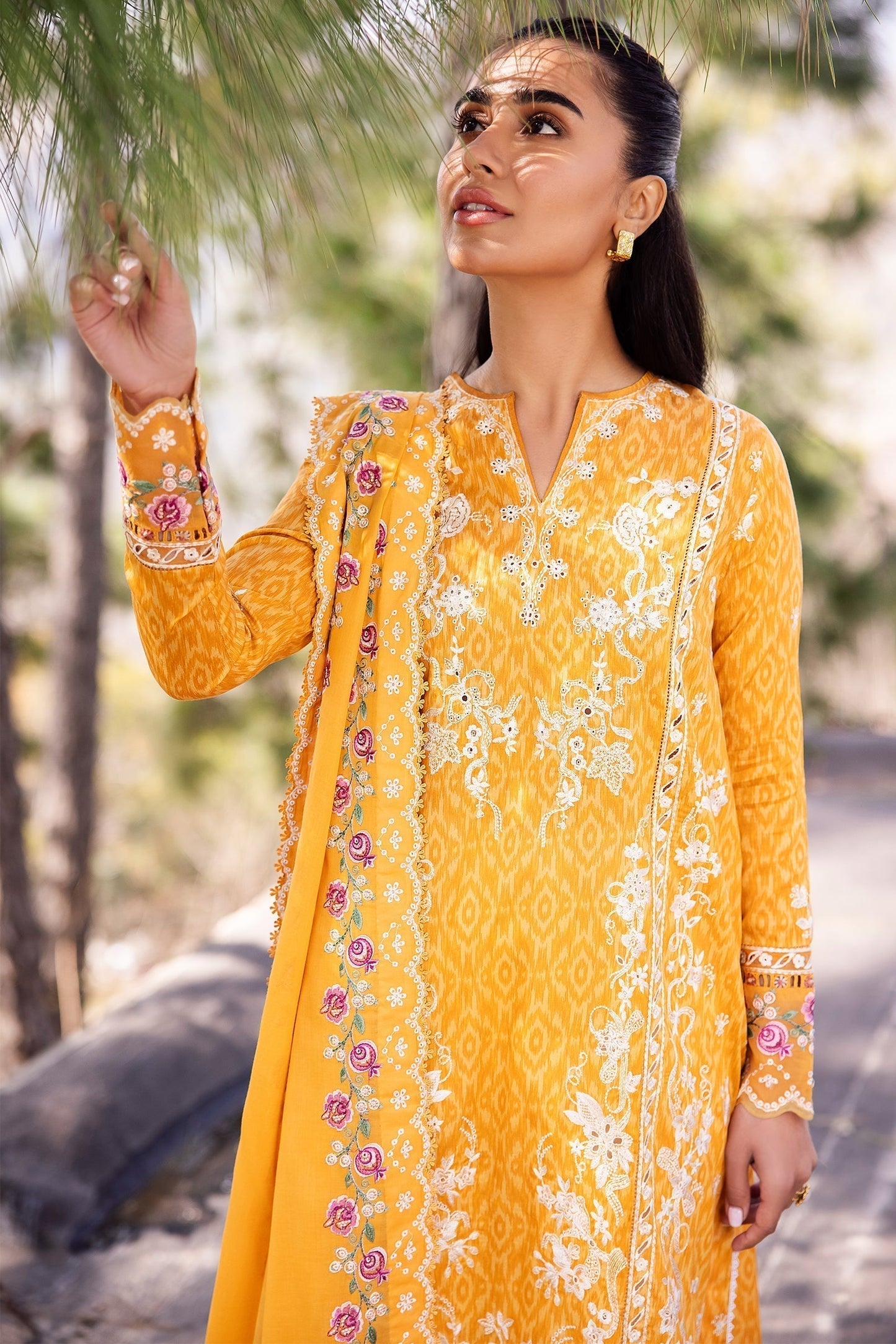 Zaha | Lawn 24 | NARINA (ZL24-15 A) - Ladies Clothes - Maria Faisal