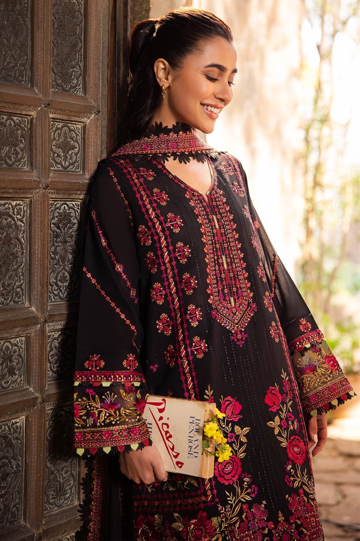 Zaha | Lawn 24 | ZEL (ZL24-08 B) - Ladies Clothes - Maria Faisal