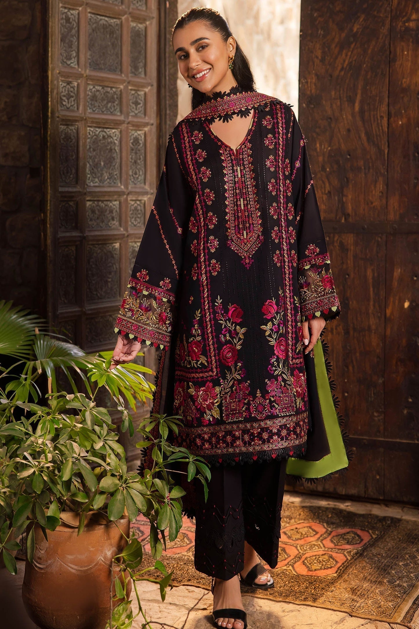 Zaha | Lawn 24 | ZEL (ZL24-08 B) - Ladies Clothes - Maria Faisal