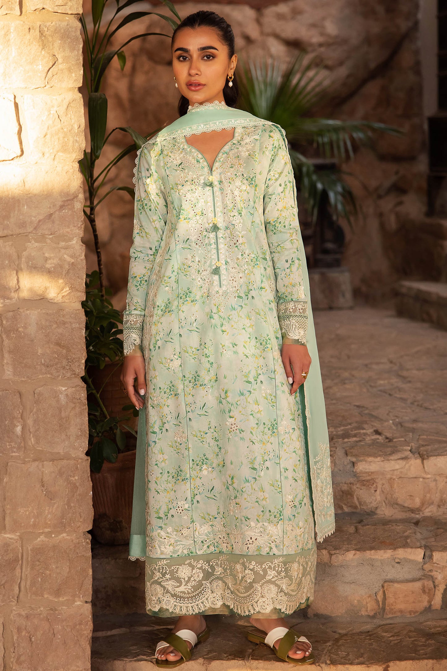 Zaha | Lawn 24 | SEZEM (ZL24-13 B) - Ladies Clothes - Maria Faisal