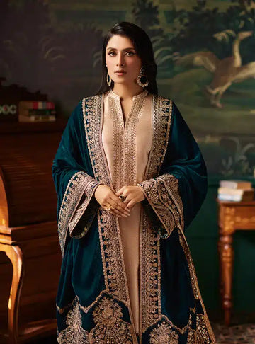 Zainab Chottani | Luxury Velvet Collection 23 | Amber