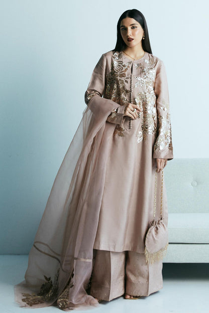 zara shahjahan formal dresses Zara Shahjahan Wedding Formals 2020 Launching online on our official website at midnight (PST), Thursday, 24th September 2020. A classic magneta anarkali with a heavily jeweled neckline and embellished sleeves. It is