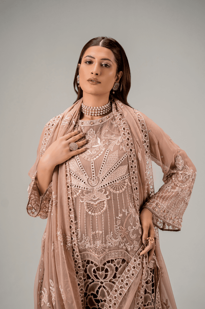 Zebtan | Aura Formals | AR-06 by Maria Faisal - Registered Vendor of : Zebtan - type : Ladies Clothes - 100% original wedding dresses