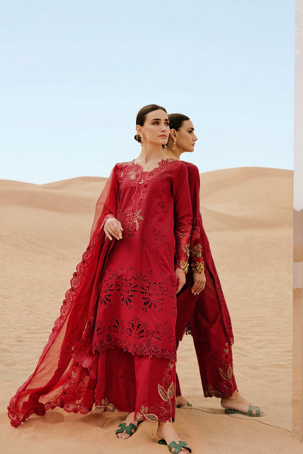 Saira Rizwan | Luxury Lawn 26 | RAYLI-SRL26-06 - Dress - available at Maria Faisal in UK and USA.